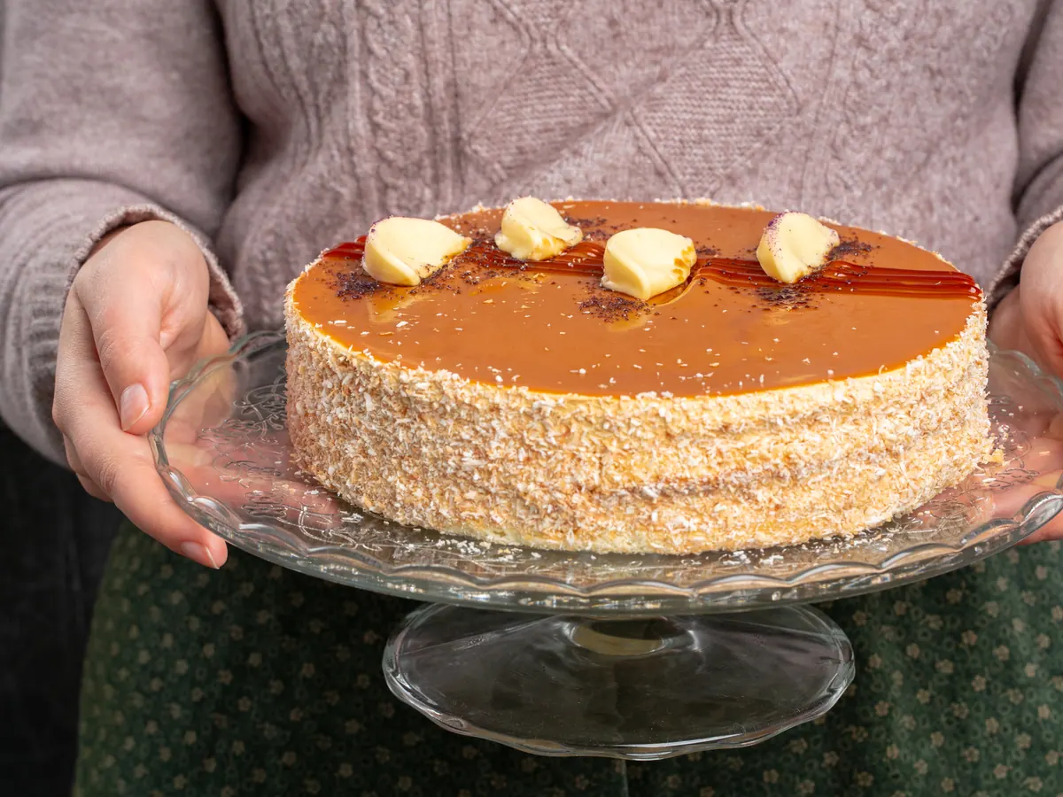 Tarta de turrón sin horno